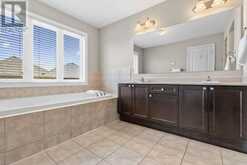589 BARTLEMAN TERRACE | Milton Ontario | Slide Image Thirty-three