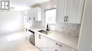 20 AINSWORTH STREET | Hamilton Ontario | Slide Image Eight