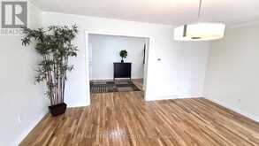 20 AINSWORTH STREET | Hamilton Ontario | Slide Image Three
