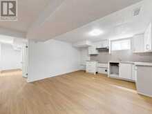 21 LOVEKIN GROVE | Toronto Ontario | Slide Image Forty