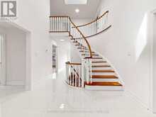 21 LOVEKIN GROVE | Toronto Ontario | Slide Image Five