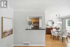 19 DECARIE CIRCLE | Toronto Ontario | Slide Image Sixteen