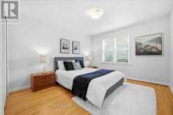 19 DECARIE CIRCLE | Toronto Ontario | Slide Image Twenty-five