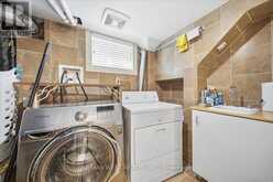 19 DECARIE CIRCLE | Toronto Ontario | Slide Image Thirty-two