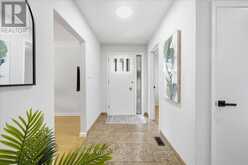 19 DECARIE CIRCLE | Toronto Ontario | Slide Image Three