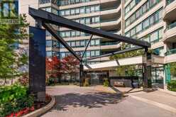506 - 7250 YONGE STREET | Vaughan Ontario | Slide Image Three