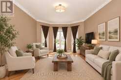 17 SNOWCAP ROAD | Brampton Ontario | Slide Image Four