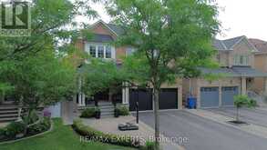 53 BRAITH CRESCENT | Whitchurch-Stouffville Ontario | Slide Image One