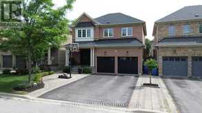 53 BRAITH CRESCENT | Whitchurch-Stouffville Ontario | Slide Image Two