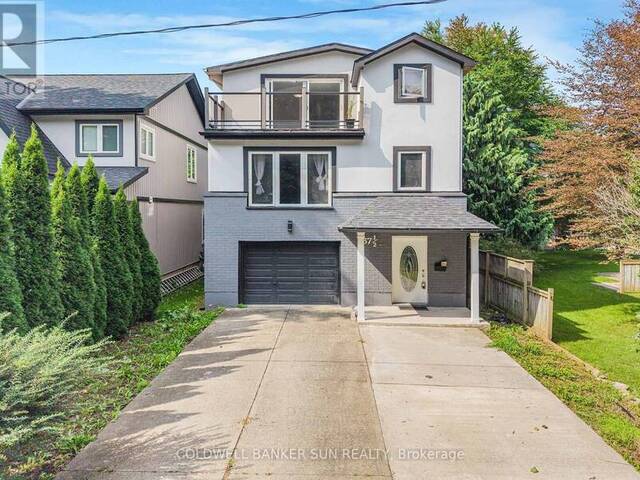 37 1/2 CUMBERLAND STREET St. Catharines Ontario, L2M 1E4 - 4 Bedrooms Home For Sale
