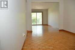 6 PRIVET ROAD | Toronto Ontario | Slide Image Twelve