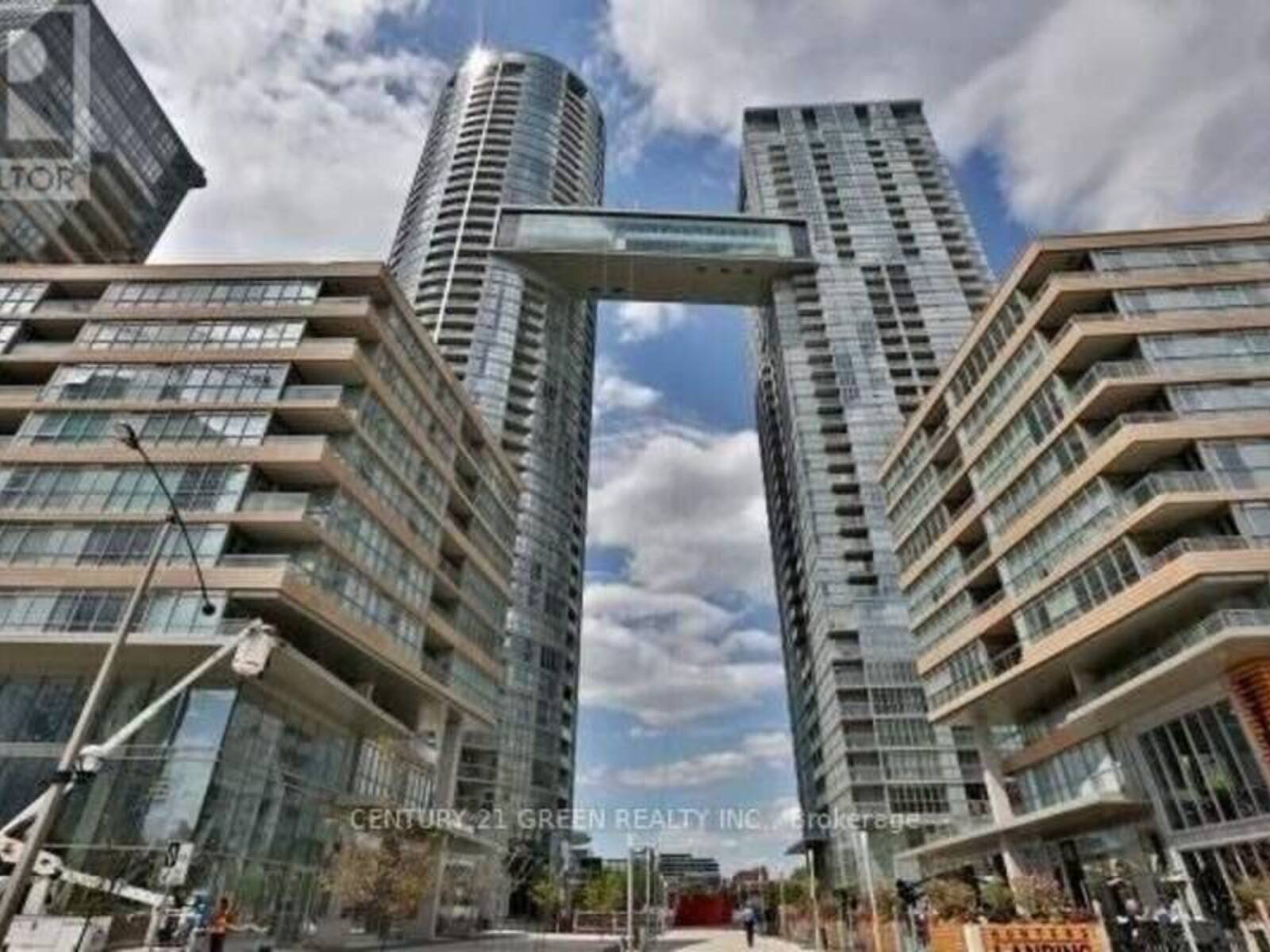 2308 - 15 ICEBOAT TERRACE, Toronto, Ontario M5V 4A5