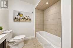 2330 GLASTONBURY ROAD S | Burlington Ontario | Slide Image Twenty-one