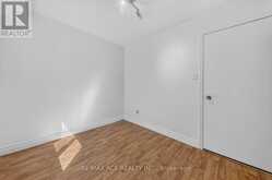 2330 GLASTONBURY ROAD S | Burlington Ontario | Slide Image Thirty-four