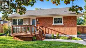 18 CLEARVIEW DRIVE | Cambridge Ontario | Slide Image One