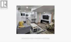 78 BEN SINCLAIR AVENUE | East Gwillimbury Ontario | Slide Image One