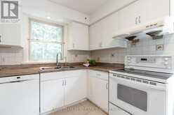 90 BEDFORD PARK AVENUE | Richmond Hill Ontario | Slide Image Eight