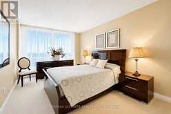 3705 - 2045 LAKE SHORE BOULEVARD W | Toronto Ontario | Slide Image Nineteen