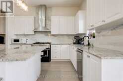 7 CRANLEY ROAD | East Gwillimbury Ontario | Slide Image Seventeen