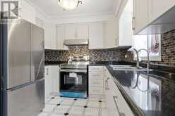87 WILLIAM HONEY CRESCENT | Markham Ontario | Slide Image Nine
