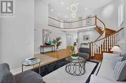 23 MACKAY DRIVE | Richmond Hill Ontario | Slide Image Eight