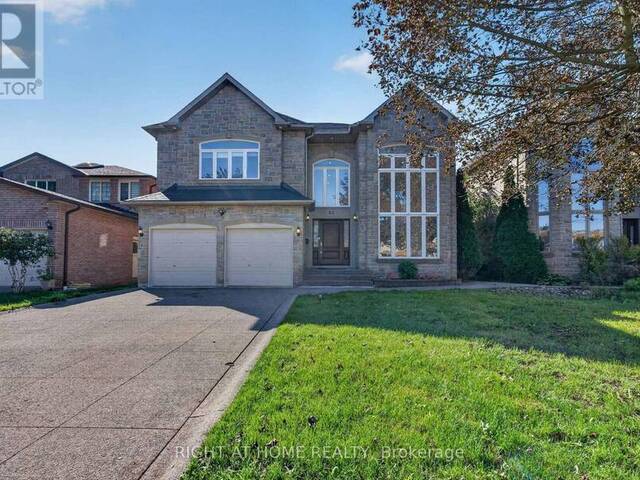 23 MACKAY DRIVE Richmond Hill Ontario, L4C 6N9 - 5 Bedrooms Home For Sale