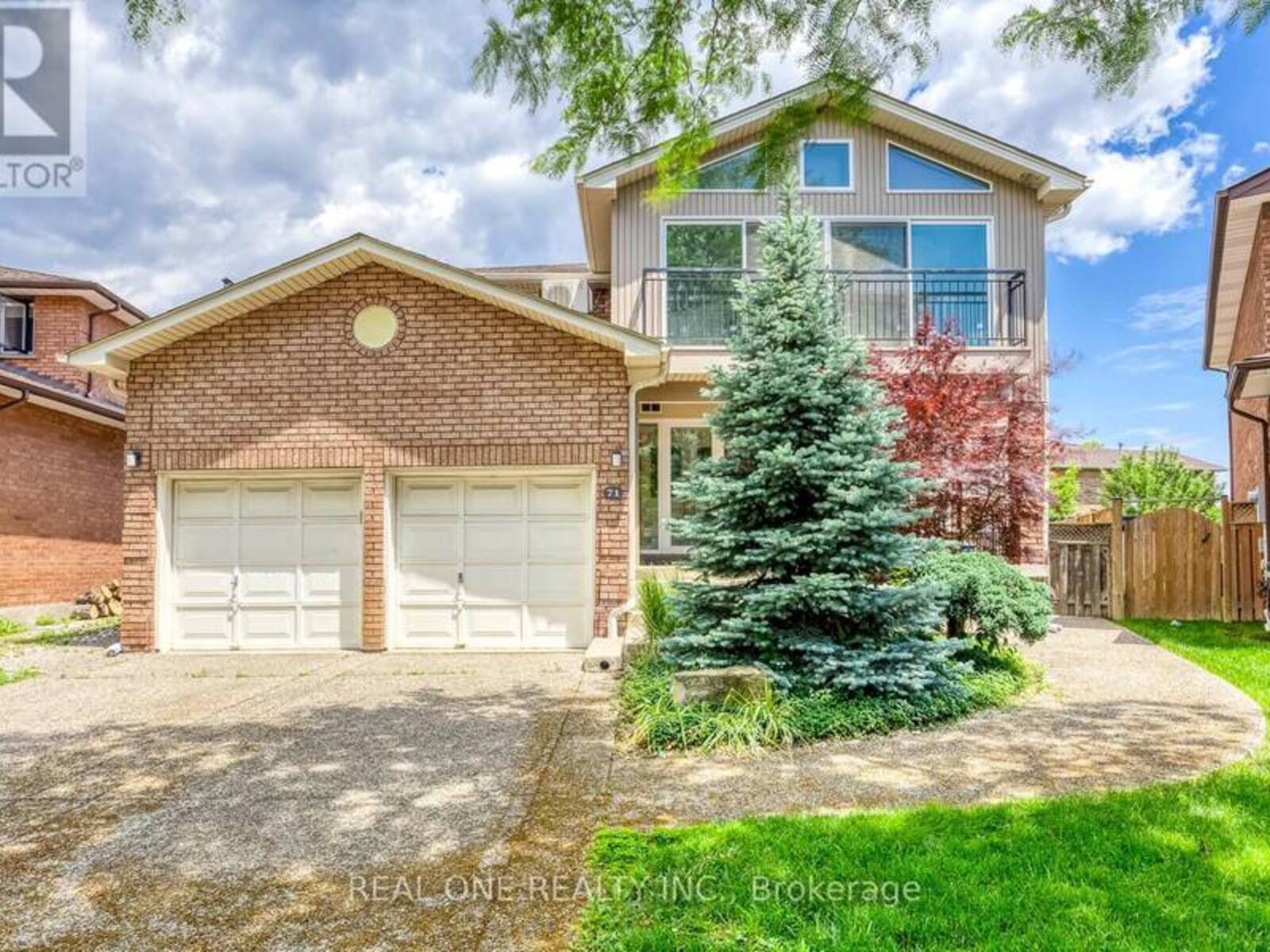 71 STOCK AVENUE, Toronto, Ontario M8Z 5C5