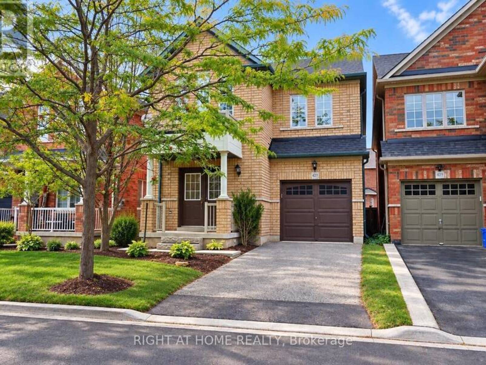 427 CHANDLER CRESCENT, Milton, Ontario L9T 0S9