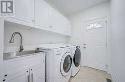199 HARROWSMITH DRIVE W | Mississauga Ontario | Slide Image Nine