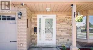 80 ADDINGTON CRESCENT | Brampton Ontario | Slide Image Three