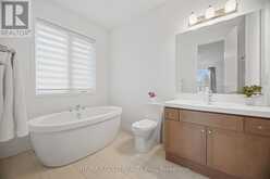 526 KENNEDY CIRCLE W | Milton Ontario | Slide Image Thirty