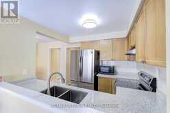 26 TUMBLEWEED TRAIL | Brampton Ontario | Slide Image Sixteen