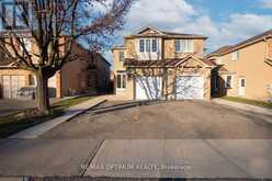 26 TUMBLEWEED TRAIL | Brampton Ontario | Slide Image Two