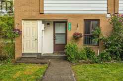 157 FLEETWOOD CRESCENT | Brampton Ontario | Slide Image Two