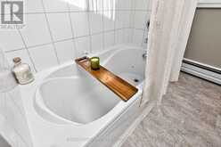360 JOHNSON ROAD | Brantford Ontario | Slide Image Seventeen