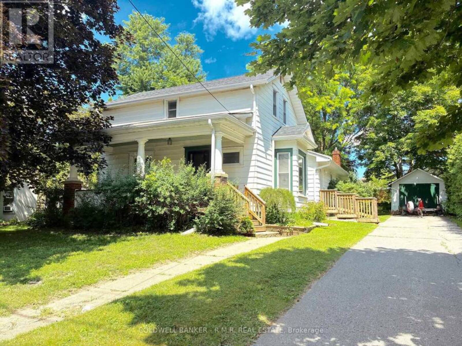 35 MAIN STREET S, Uxbridge, Ontario L9P 1J4