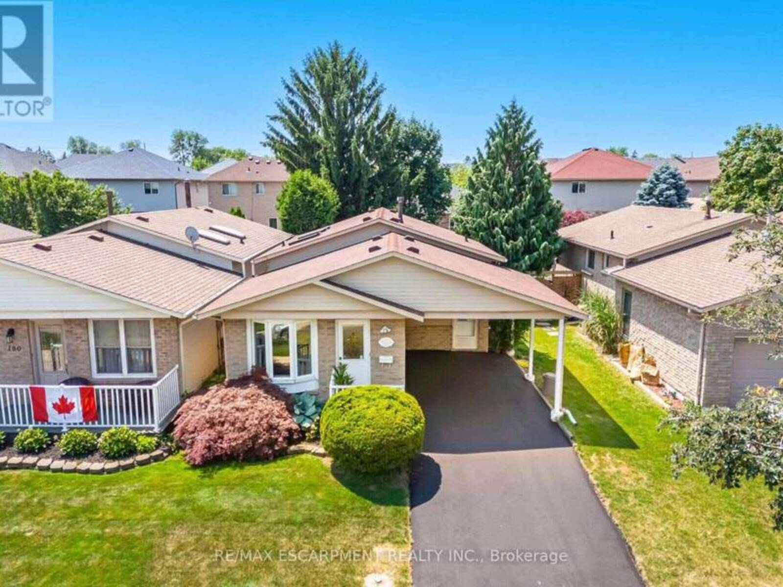 178 ATHENIA DRIVE, Hamilton, Ontario L8J 1V8