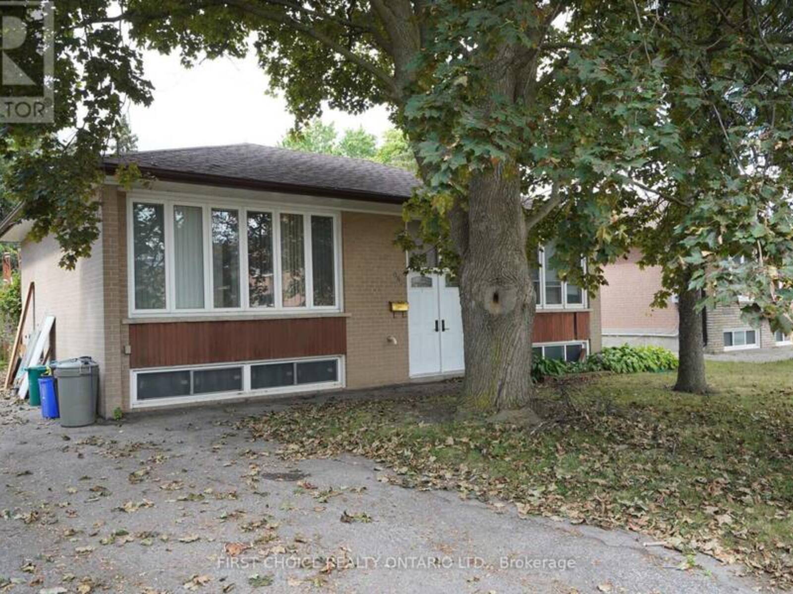 172 COLBORNE AVENUE, Richmond Hill, Ontario L4C 2K1