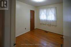 172 COLBORNE AVENUE | Richmond Hill Ontario | Slide Image Five