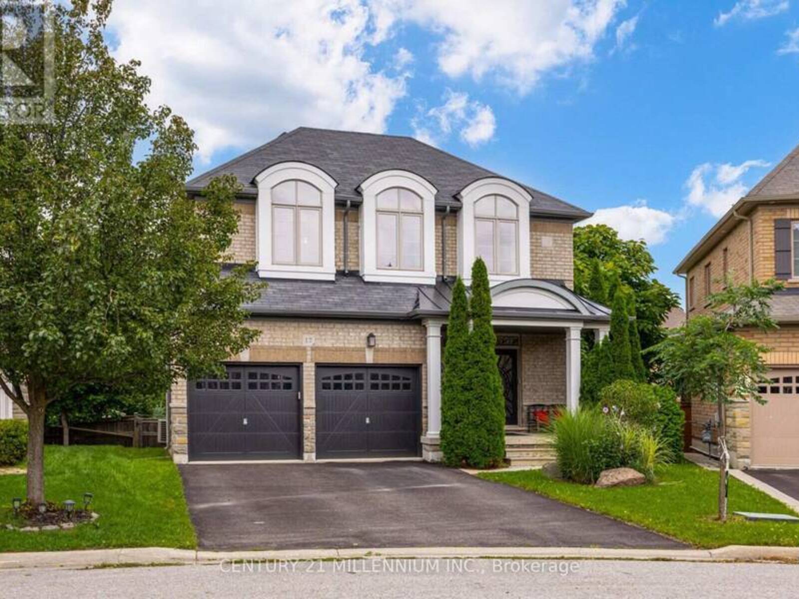 17 ISLAND GROVE, Brampton, Ontario L6X 0W6