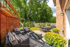 397 HEWITT CIRCLE | Newmarket Ontario | Slide Image Forty-two