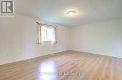11 - 10 FALLOWFIELD DRIVE | Kitchener Ontario | Slide Image Fifteen