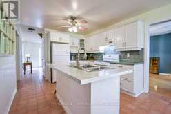 24 GRAND FOREST DRIVE | Barrie Ontario | Slide Image Twelve