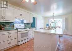 24 GRAND FOREST DRIVE | Barrie Ontario | Slide Image Fourteen