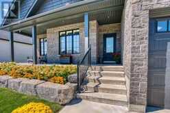 37 GILMER CRESCENT | Listowel Ontario | Slide Image Four