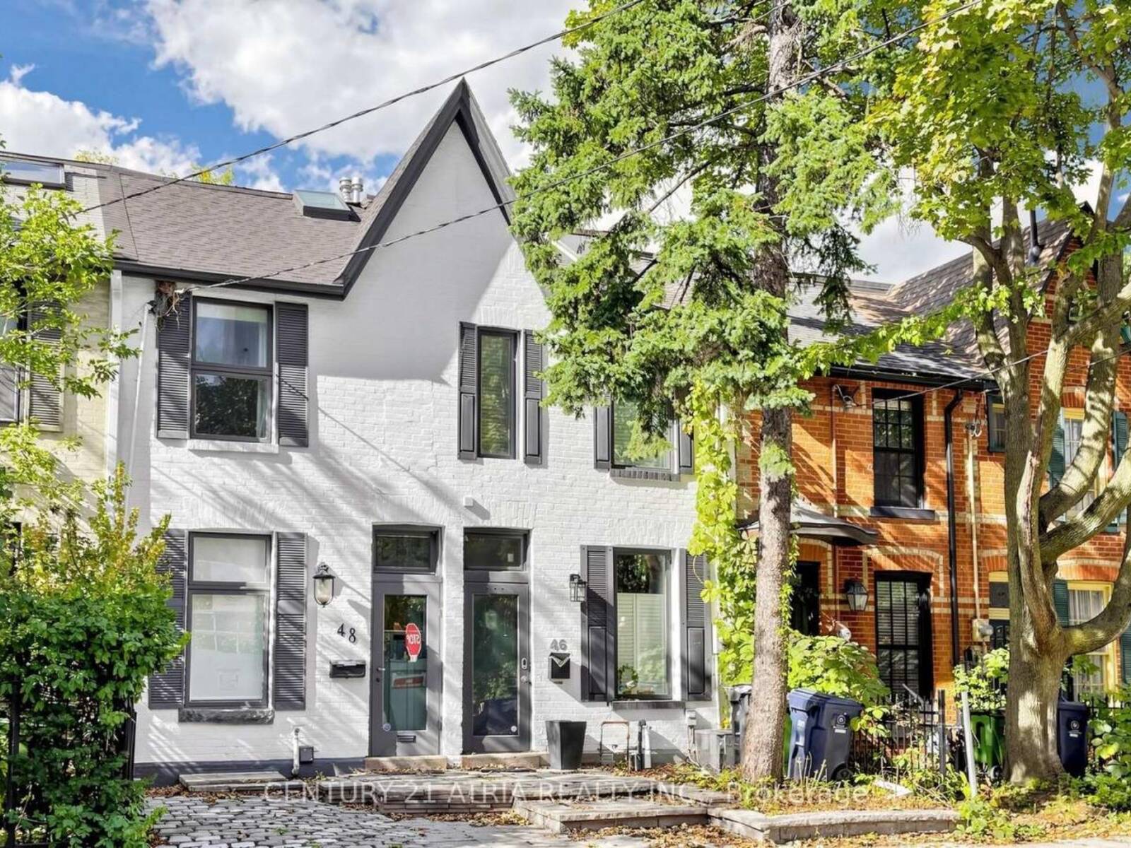 46 BELMONT STREET, Toronto, Ontario M5R 1P8