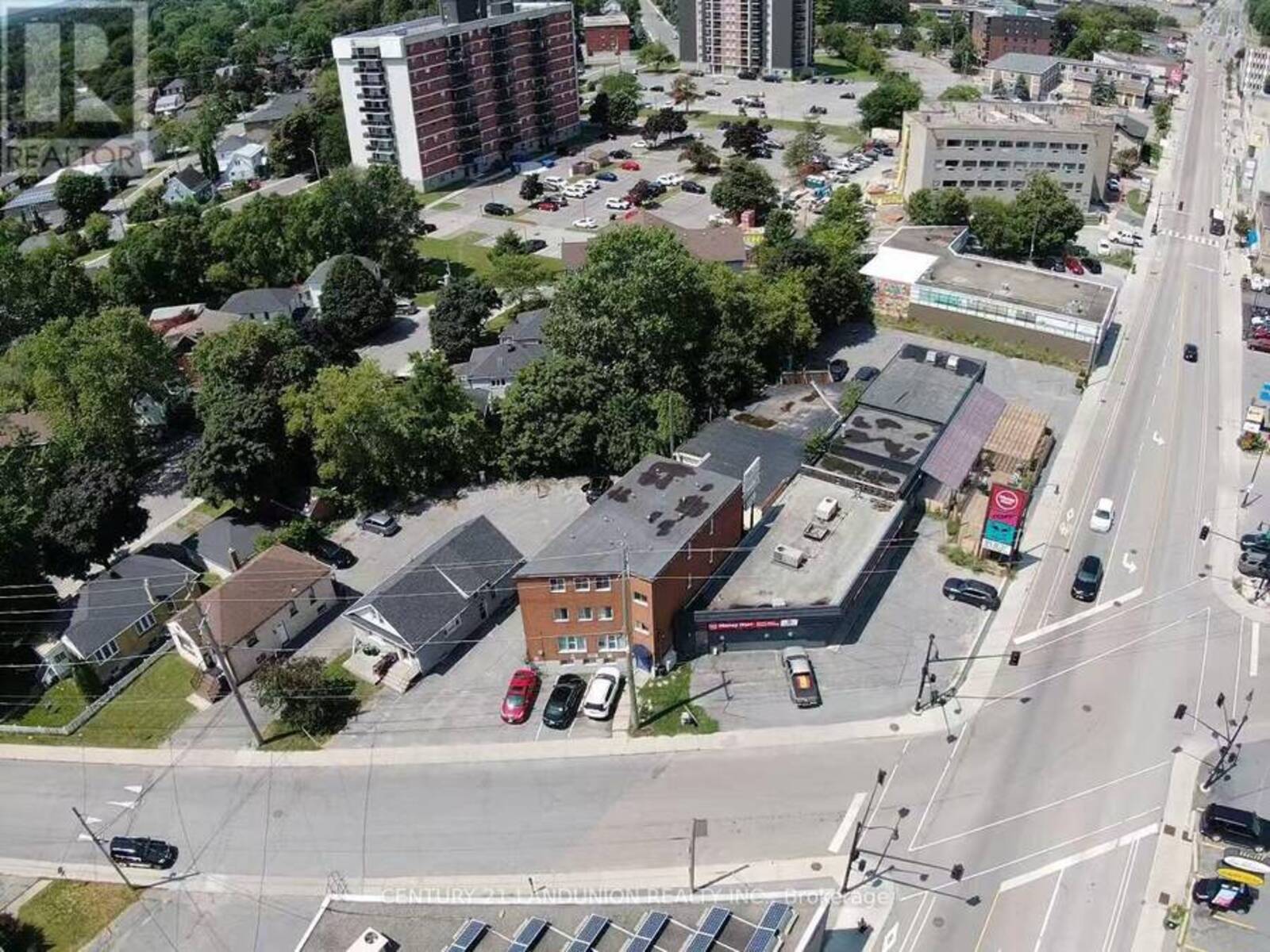 442 MACDONNELL STREET, Kingston, Ontario K7L 4E4