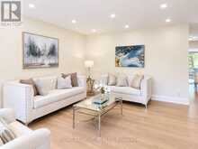 16 PTARMIGAN CRESCENT | Toronto Ontario | Slide Image Nine