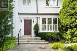 186 ROSEDALE HEIGHTS DRIVE | Toronto Ontario | Slide Image Two