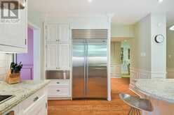 186 ROSEDALE HEIGHTS DRIVE | Toronto Ontario | Slide Image Seventeen